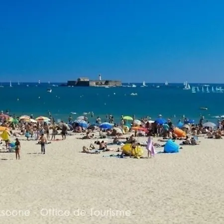 Port Capistol 20 * Agde